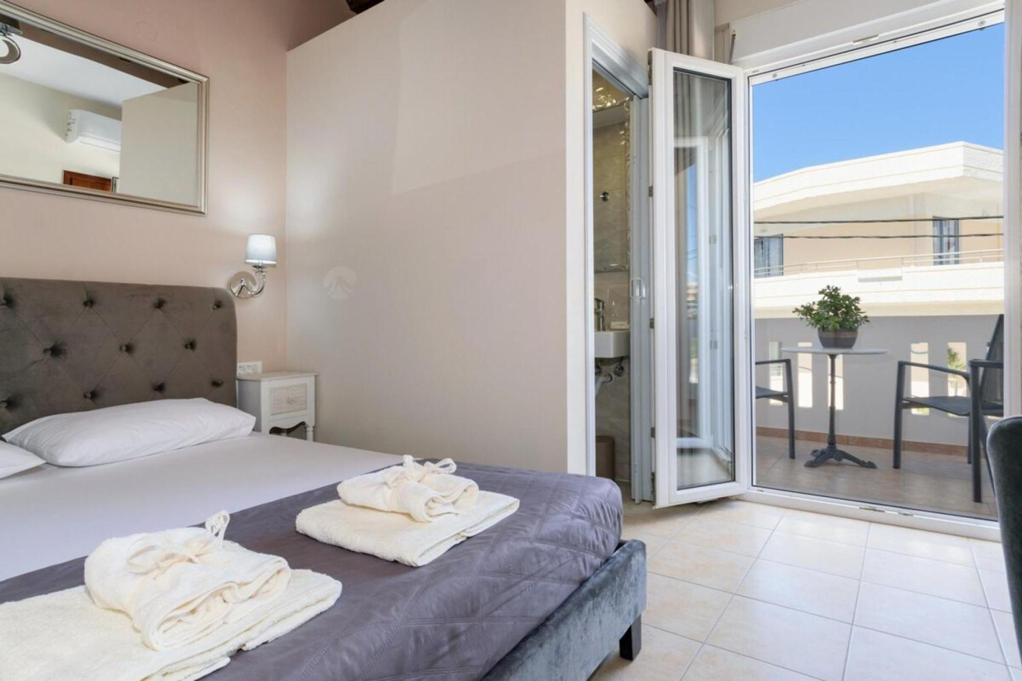 Marianthi'S Maisonette Chrissi Akti Chania Exterior foto